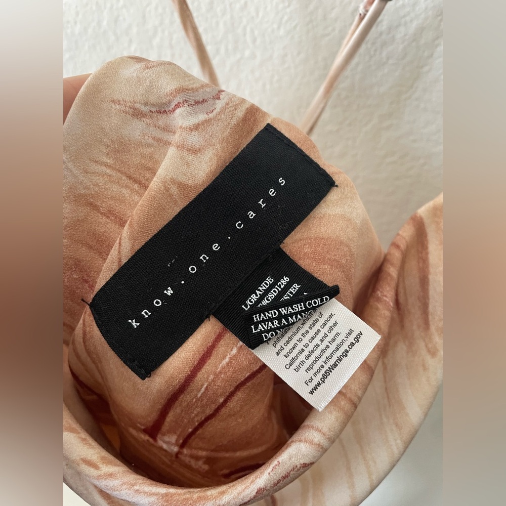 Know One Cares Chic Marble Pattern Midi Dress - image 3